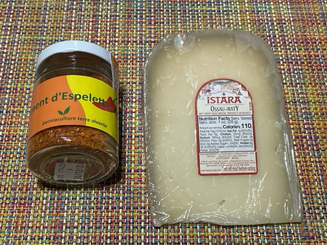 Piment d'Espelette et fromage Ossau-Iraty