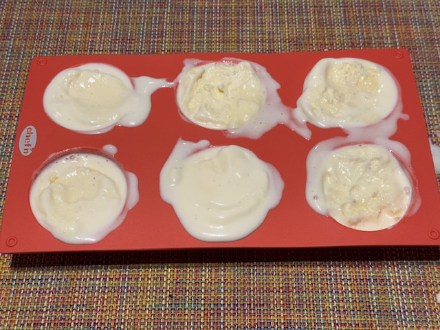 Moule rempli de glace