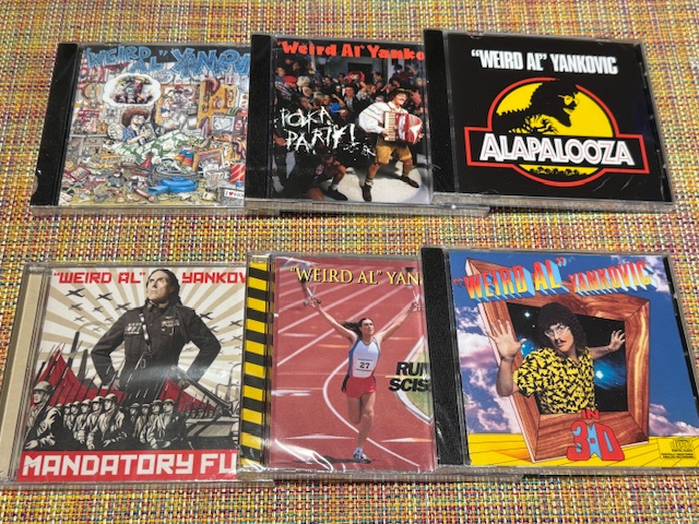 Photo de 6 des 12 albums que j'ai commandés