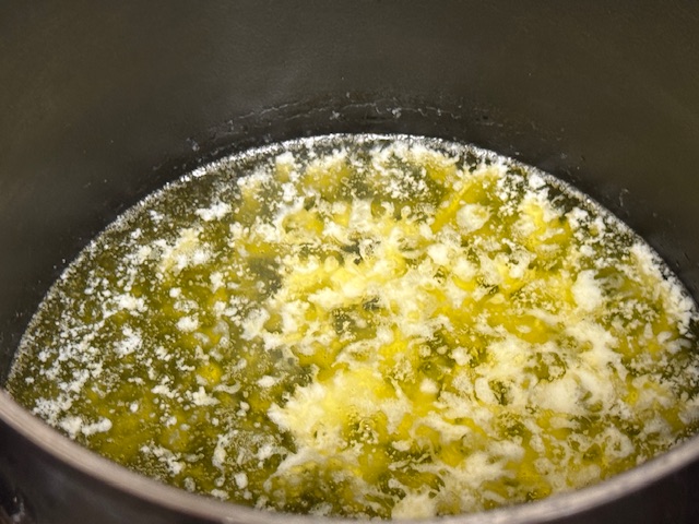 Beurre fondu mais sans bulles