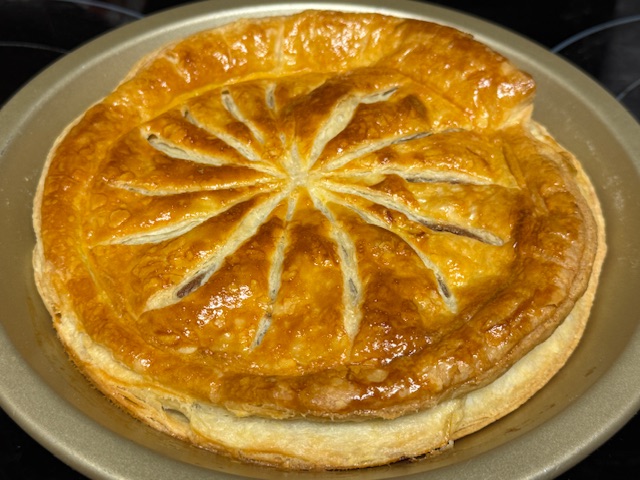 Photo de la galette dans son moule à tarte façon américaine