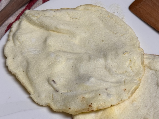 2e crêpe sur l'assiette