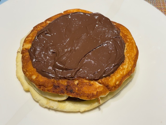 3e crêpe avec pâte à tartiner