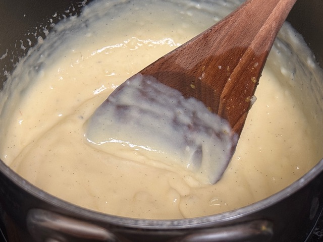 Crème devenue épaisse 