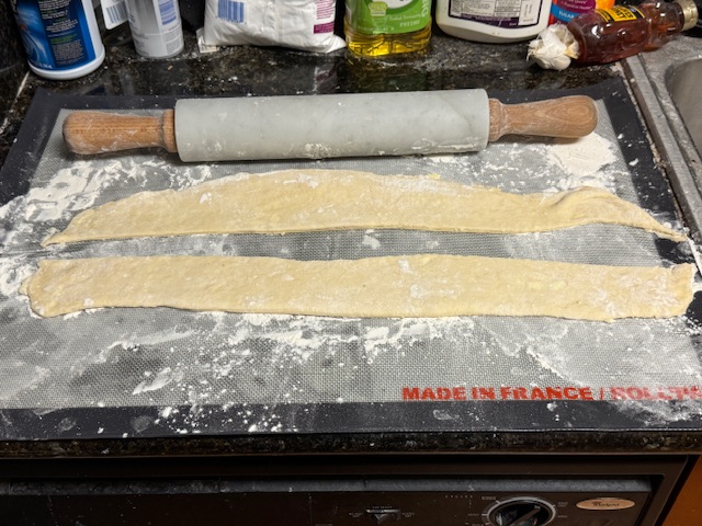 Deux bandes de pâte