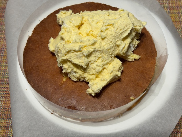 Mousse sur la génoise