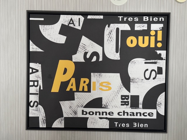 Ça dit Oui, très bien et bonne chance en collage.