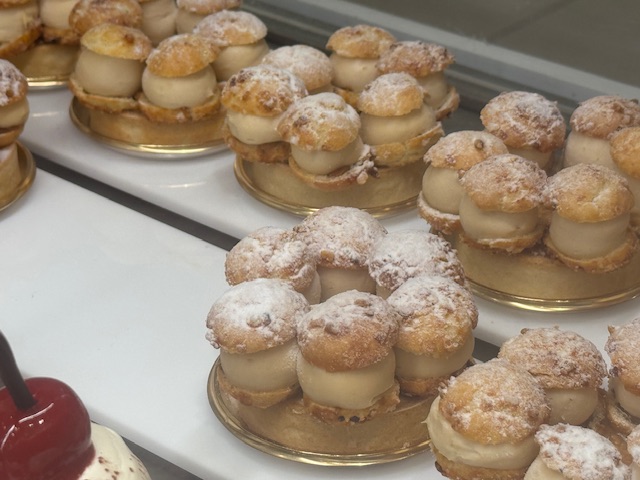 De petits Paris-Brests