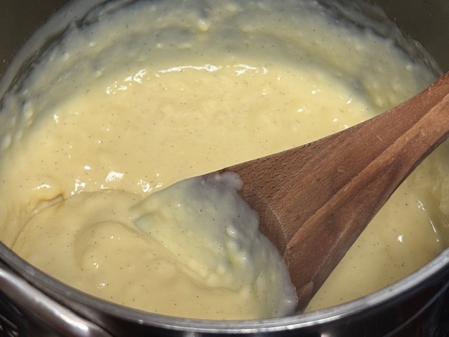 Crème devenue épaisse dans la casserole