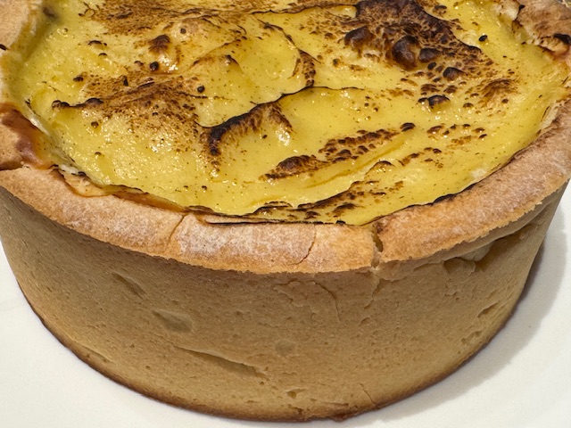 Flan entier en gros-plan