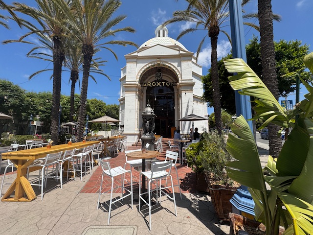 Brasserie dans un vieux bâtiment 