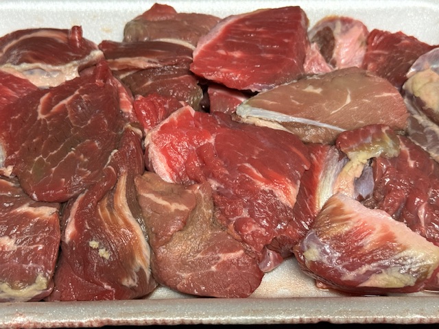 Bœuf tout cru avant de cuisiner