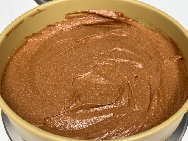 Dernier moule, rempli et prêt à enfourner