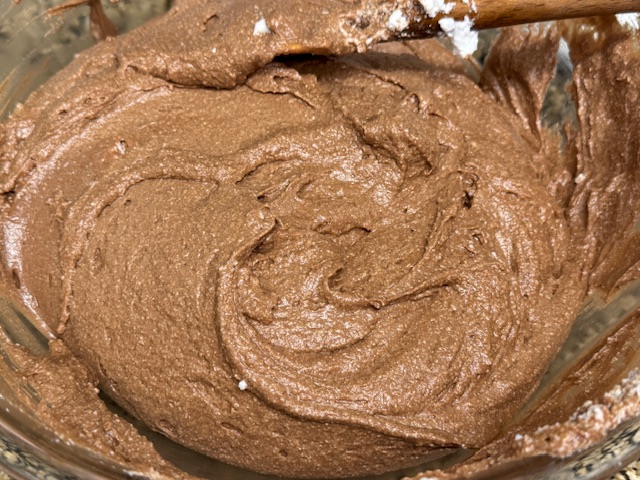 Pâte homogène -- cette fois, c'est plus legère et moins épaisse.