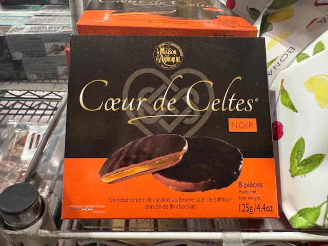 Boîte de caramels au beurre salé 