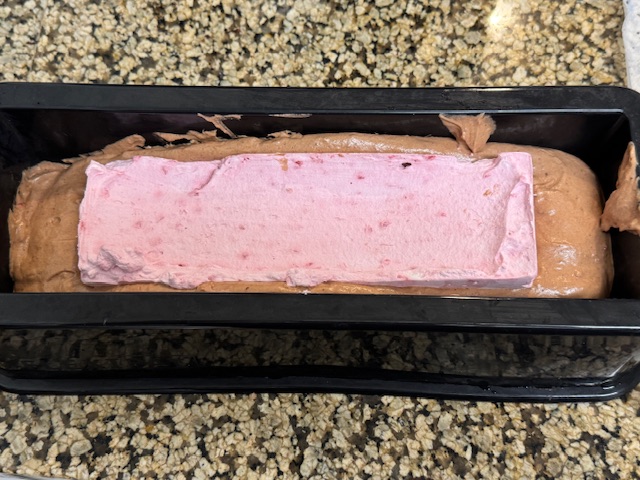 Insert posé au centre de la bûche