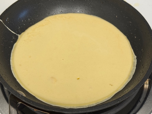 Pâte dans la poêle 