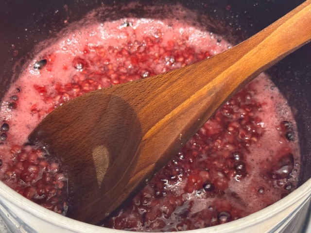 Confiture avec les premières bulles