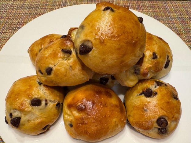Tas de pangoccioli sur une assiette