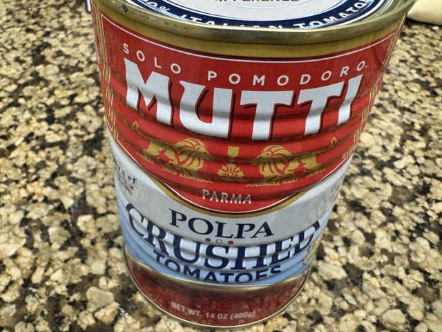 Boîte de conserve de tomates italiennes