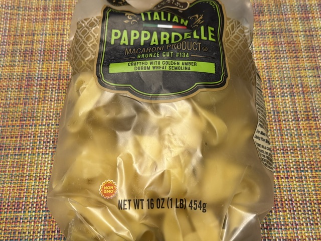 Paquet de pappardelle toujours scellé