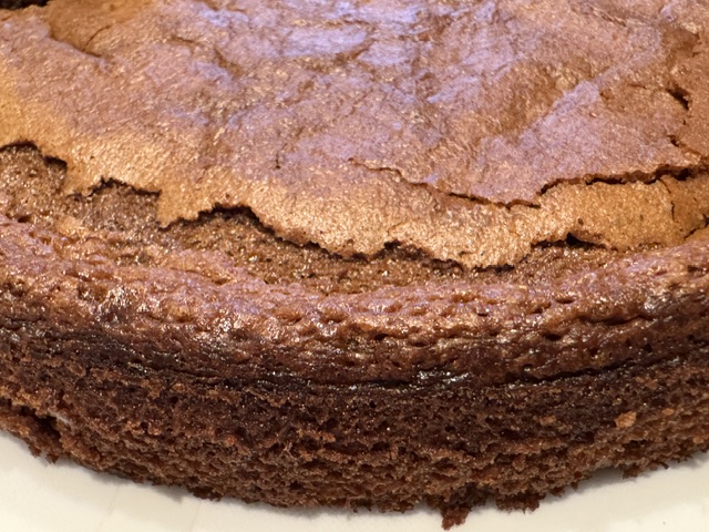 Gros-plan du côté, pour montrer que sauf pour la fissure, c'était réussi