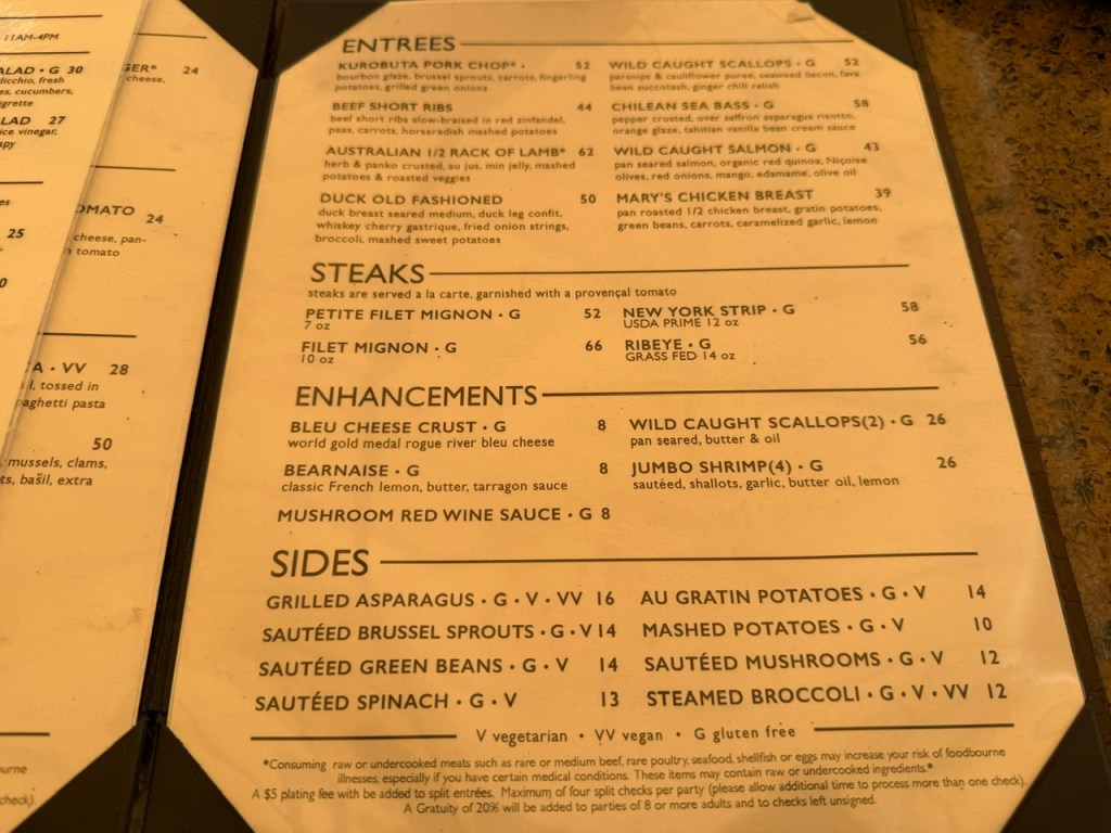Plats principaux et steaks, sur une page.