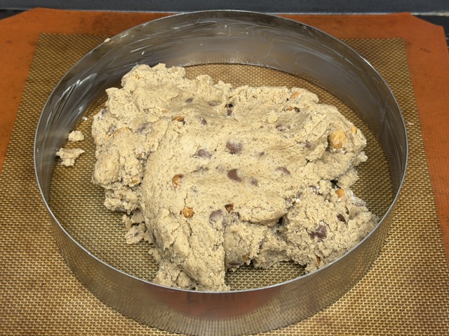 Pâte à cookie au centre du cercle